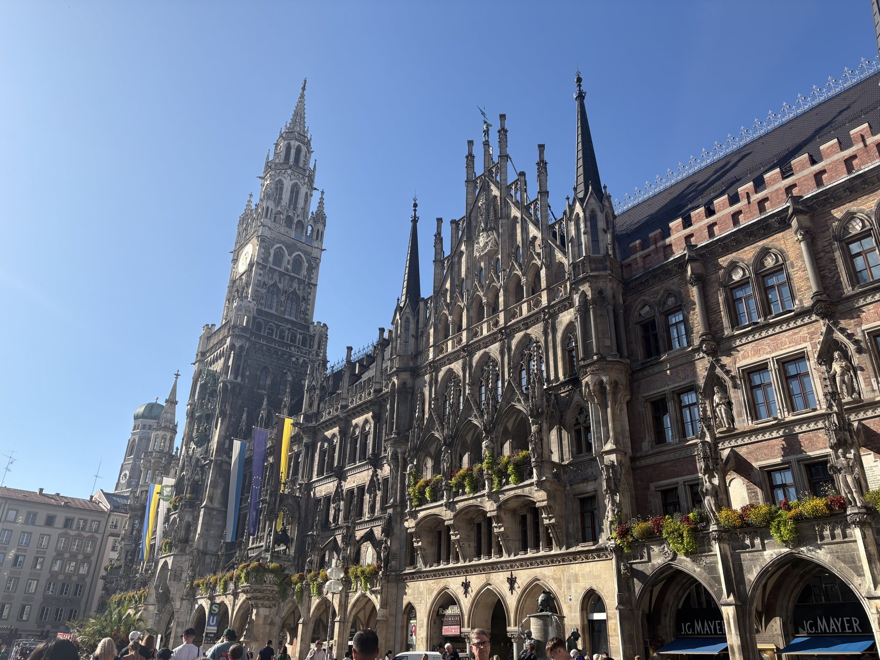 The wide gothic revival facade of the New Town Hall on Marienplatz